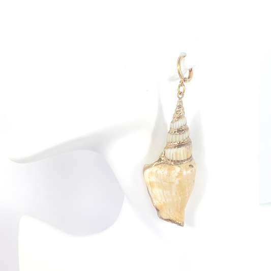 ADELLA SINGLE HOOP EARRING