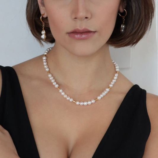 AURELIA FRESHWATER PEARL NECKLACE WITH SMALL 24K GOLD PLATED TUBE BEADS