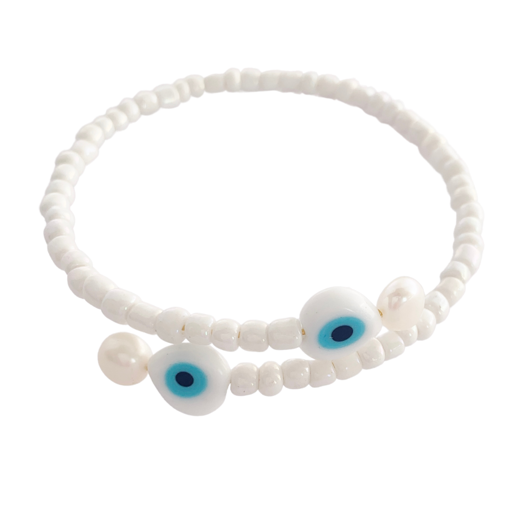 EYE CATCHING WRAP BRACELET WITH WHITE MIYUKI SEED BEADS, WHITE EYE BEADS AND FRESHWATER PEARLS