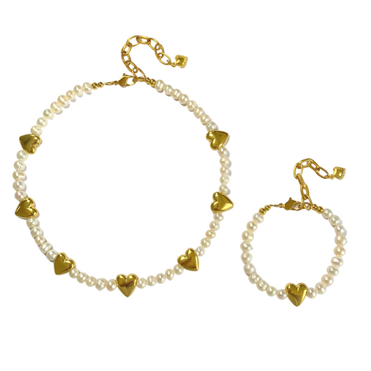 HEART OF OLD BRACELET WITH FRESHWATER NUGGET PEARLS AND GOLD PLATED HEART