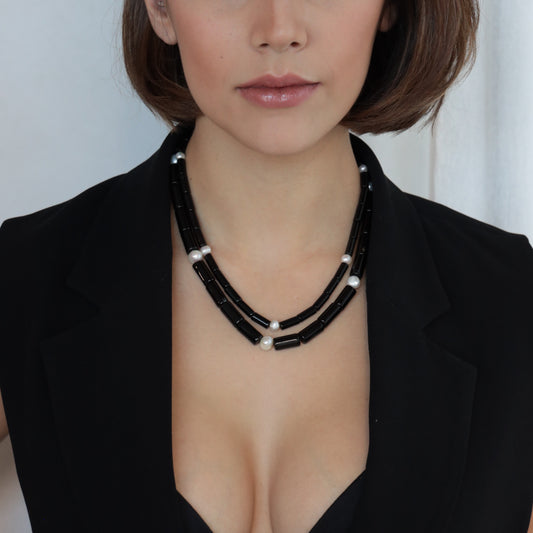 TIA NECKLACE WITH BLACK AGATE CYLINDER BEADS AND FRESHWATER PEARLS