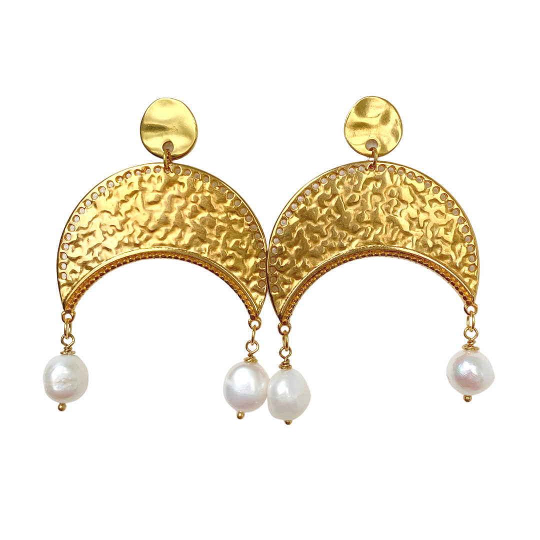 ATHENAIS GOLD AND FRESHWATER PEARL EARRINGS