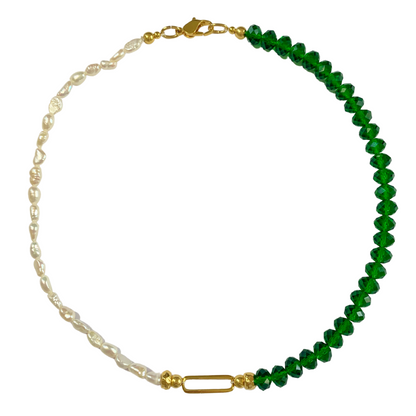 BABY PANORMOS NECKLACE WITH FRESHWATER PEARLS AND EMERALD AUSTRIAN CRYSTALS