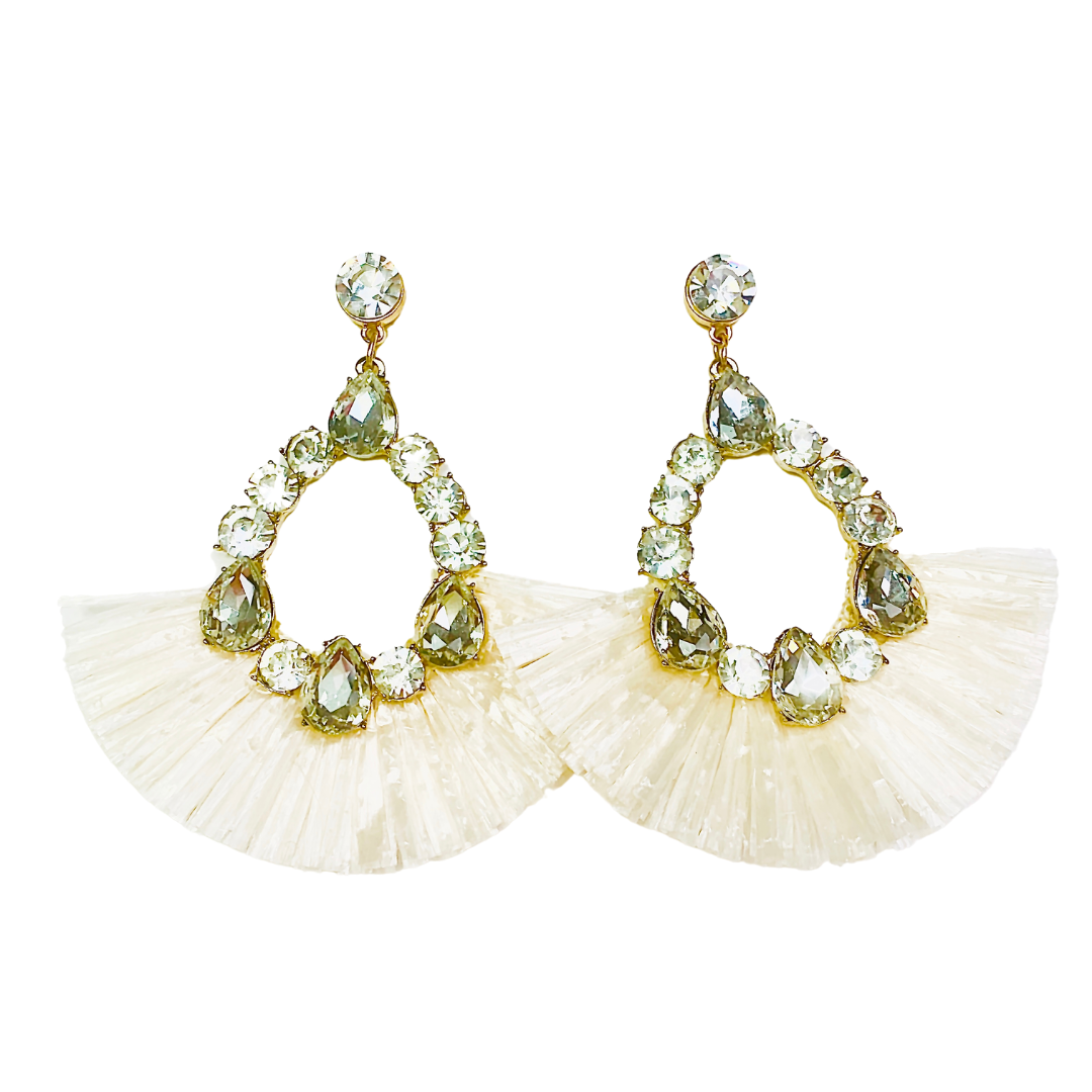 PARTY ALL NIGHT CREAM/CLEAR CRYSTAL EARRINGS