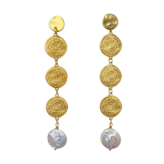 VERINA GOLD DISC EARRINGS WITH FRESHWATER COIN PEARL